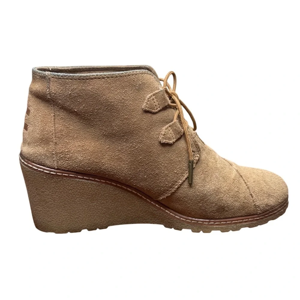 TOMS Kala Desert Wedge Tan Suede Lace Up Ankle Booties Womens 9.5 10010941‎